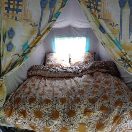 فيلا Chez Tombivouac بيرّفوندس المظهر الخارجي الصورة